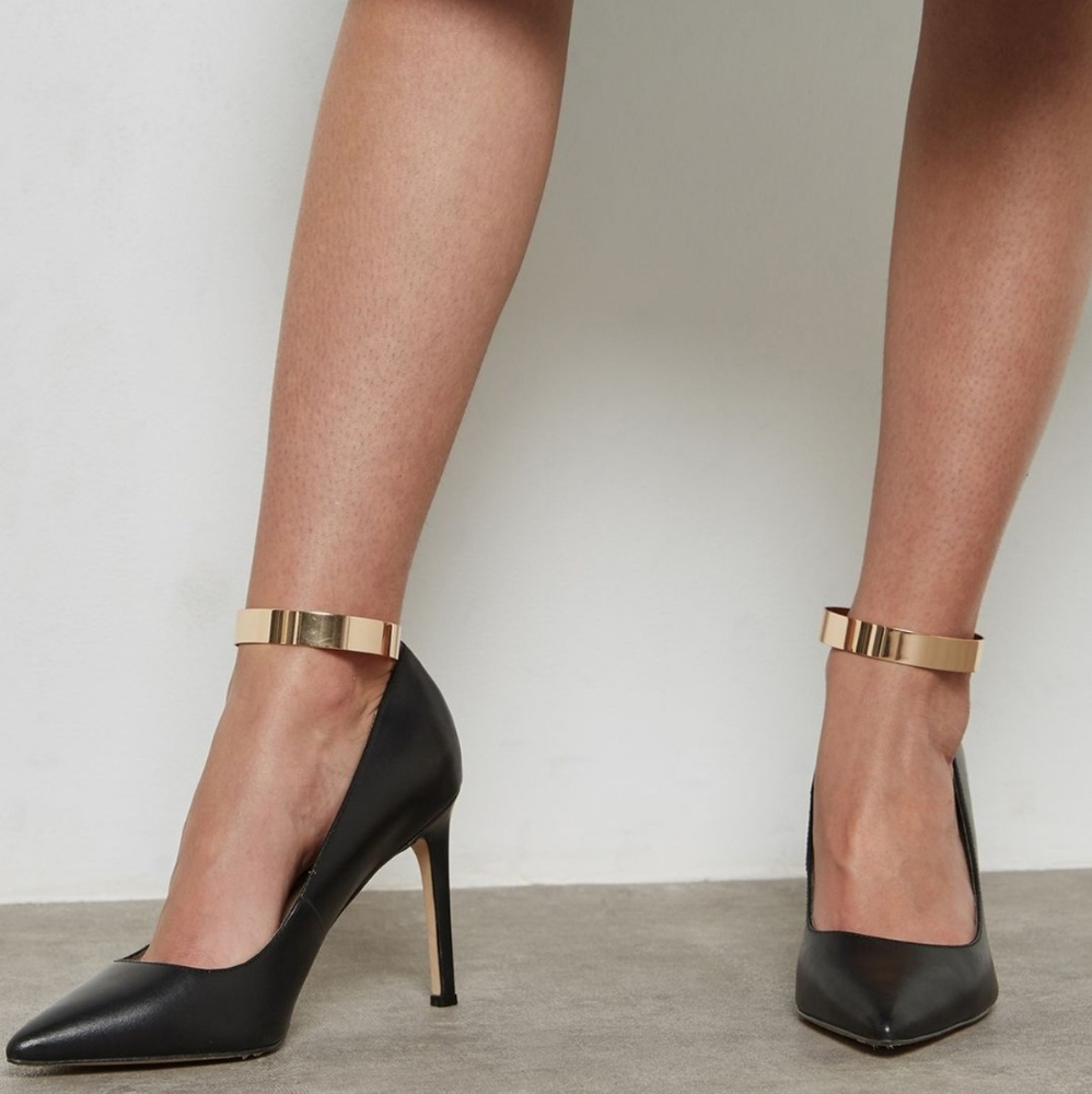 SOLD! ALDO Adarellan Gold Bangle/Ankle Bracelets